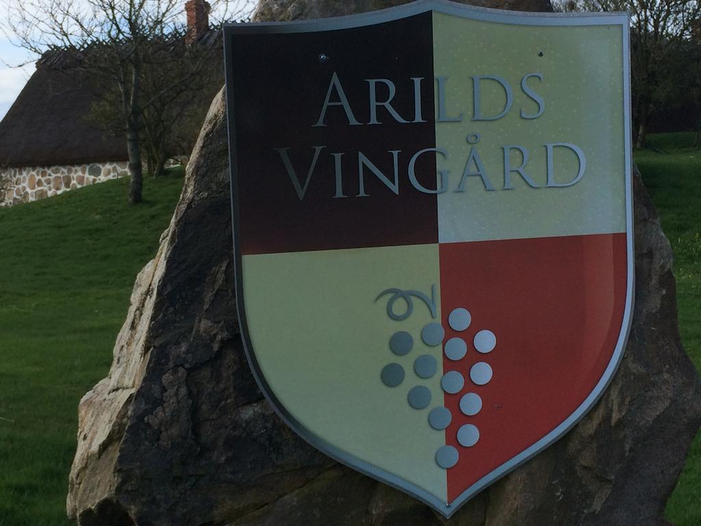 Arilds Vingård Bed and Breakfast Exteriör bild
